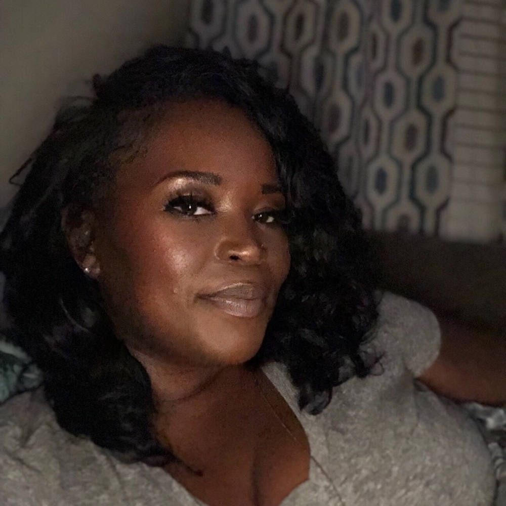 Meet your Posher, Latasha